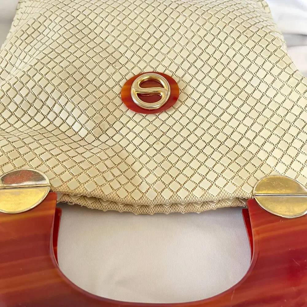 Vintage Lumured Ivory-White Luma Mesh Tortoise Shell Lucite Mod Handbag
